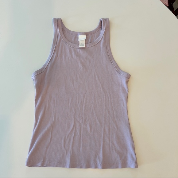 H&M purple Lilac ribbed tank top with a scoop neckline, size Medium - Picture 3 of 5